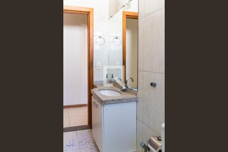 Apartamento para alugar com 69m², 2 quartos e 1 vagaBanheiro
