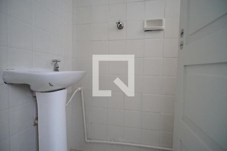 Apartamento para alugar com 64m², 2 quartos e 1 vagaLavabo