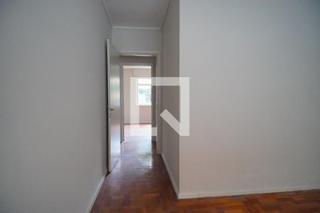Quarto 1 de apartamento para alugar com 2 quartos, 64m² em Petrópolis, Porto Alegre