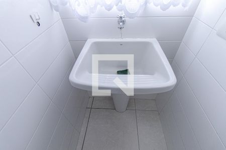 Apartamento para alugar com 80m², 2 quartos e 1 vagaÁrea de Serviço