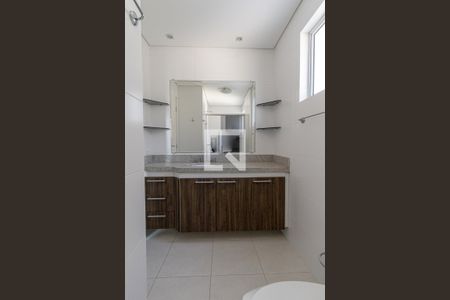 Apartamento para alugar com 80m², 2 quartos e 1 vagaBanheiro da Suíte