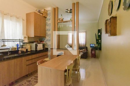 Casa à venda com 120m², 3 quartos e 2 vagasCozinha