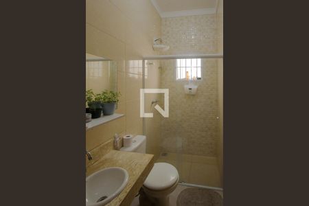 Casa à venda com 120m², 3 quartos e 2 vagasBanheiro