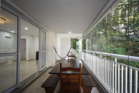 Varanda de apartamento para alugar com 3 quartos, 138m² em Vila Andrade, São Paulo