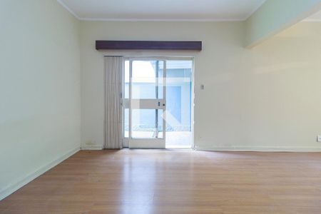 Sala de casa para alugar com 3 quartos, 180m² em Vila Cordeiro, São Paulo