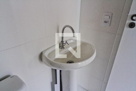 Apartamento para alugar com 33m², 2 quartos e sem vagaBanheiro