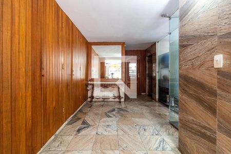 Apartamento para alugar com 67m², 2 quartos e 1 vagaHall Social
