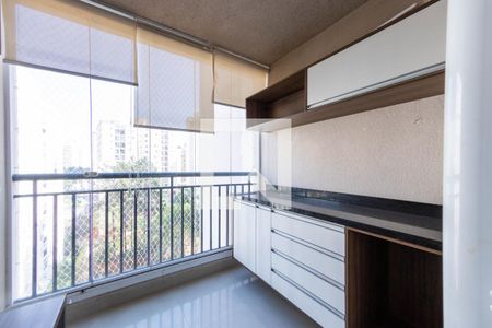 varanda de apartamento para alugar com 3 quartos, 69m² em Vila Ivone, São Paulo