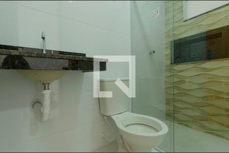 Apartamento para alugar com 50m², 2 quartos e 2 vagas Apartamento para alugar com 50m², 2 quartos e 2 vagasBanheiro