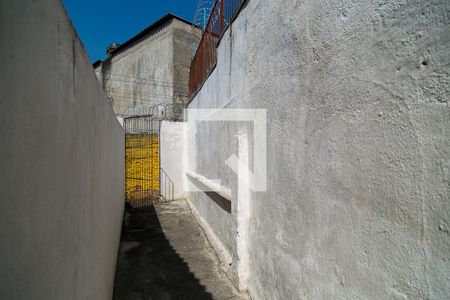 Casa à venda com 90m², 2 quartos e sem vagaÁrea de Serviço e Quintal