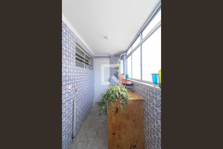 Apartamento à venda com 85m², 2 quartos e 1 vagaÁrea de Serviço