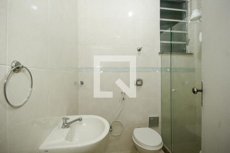 banheiro de apartamento para alugar com 1 quarto, 30m² em Copacabana, Rio de Janeiro