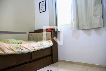 Casa de condomínio à venda com 45m², 2 quartos e 1 vaga Casa de condomínio à venda com 45m², 2 quartos e 1 vagaQuarto 1