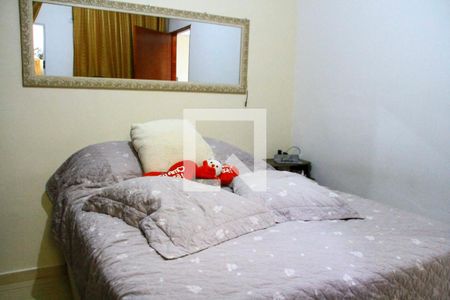 Casa de condomínio à venda com 45m², 2 quartos e 1 vaga Casa de condomínio à venda com 45m², 2 quartos e 1 vagaQuarto 1