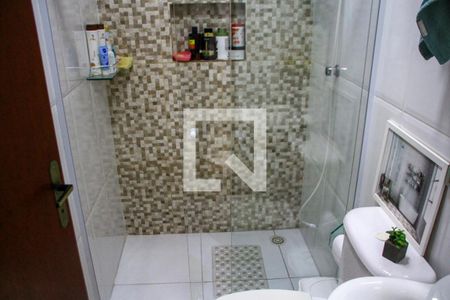 Casa de condomínio à venda com 45m², 2 quartos e 1 vaga Casa de condomínio à venda com 45m², 2 quartos e 1 vagaBanheiro