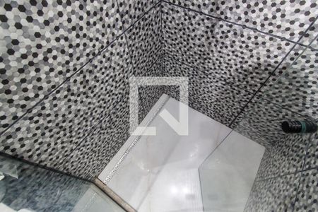 Apartamento à venda com 54m², 1 quarto e 2 vagasDetalhe banheiro