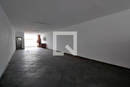 Garagem de casa à venda com 3 quartos, 214m² em Parque Oratorio, Santo André