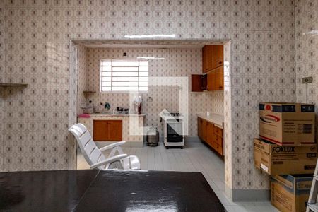 Casa para alugar com 264m², 4 quartos e 5 vagas Casa para alugar com 264m², 4 quartos e 5 vagasCozinha