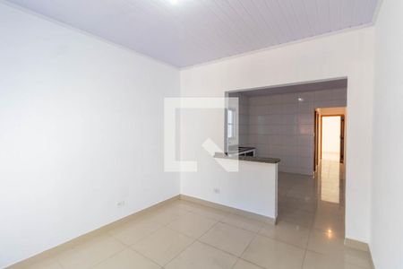Sala de casa para alugar com 2 quartos, 75m² em Vila Domitila, São Paulo