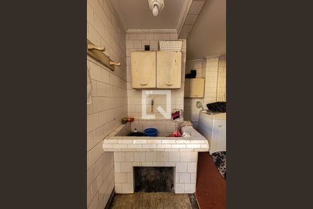 Casa à venda com 370m², 3 quartos e 5 vagas Casa à venda com 370m², 3 quartos e 5 vagasÁrea de Serviço