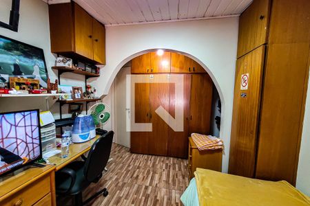 Casa à venda com 370m², 3 quartos e 5 vagas Casa à venda com 370m², 3 quartos e 5 vagasQuarto 3