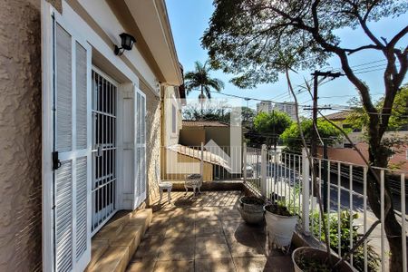 Casa à venda com 370m², 3 quartos e 5 vagas Casa à venda com 370m², 3 quartos e 5 vagasvaranda Quarto 1