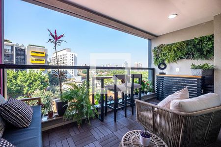 Apartamento à venda com 70m², 2 quartos e 2 vagasSala - Varanda