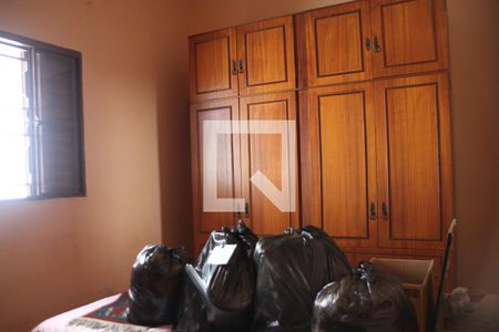 Quarto 2 de casa para alugar com 2 quartos, 52m² em Vila Curuçá, São Paulo