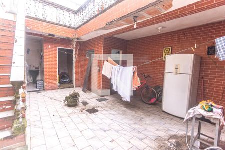 Casa à venda com 135m², 3 quartos e 2 vagasChurrasqueira