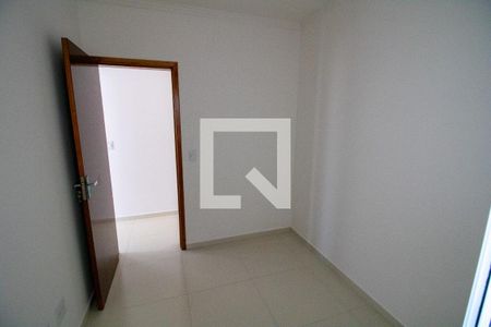 Quarto de apartamento para alugar com 2 quartos, 42m² em Jardim Três Marias, São Paulo