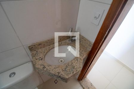 Apartamento para alugar com 42m², 2 quartos e sem vaga Apartamento para alugar com 42m², 2 quartos e sem vagaBanheiro