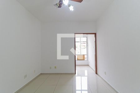Sala de apartamento para alugar com 2 quartos, 70m² em Quintino Bocaiúva, Rio de Janeiro