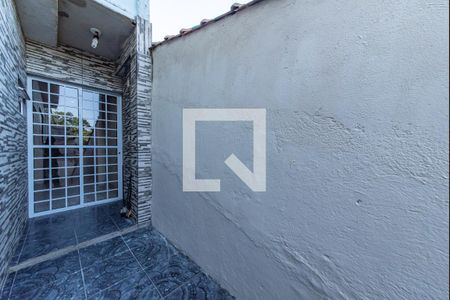 Casa para alugar com 80m², 2 quartos e 1 vaga Casa para alugar com 80m², 2 quartos e 1 vagaQuintal