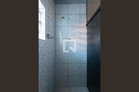 Casa para alugar com 80m², 2 quartos e 1 vaga Casa para alugar com 80m², 2 quartos e 1 vagaBanheiro Social 2