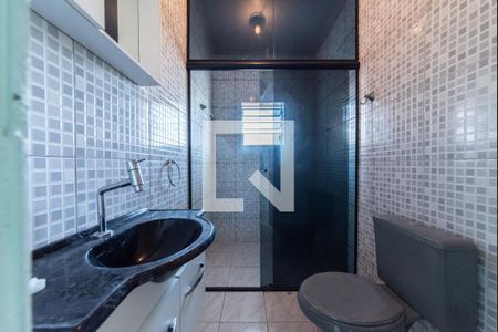 Casa para alugar com 80m², 2 quartos e 1 vaga Casa para alugar com 80m², 2 quartos e 1 vagaBanheiro Social 2