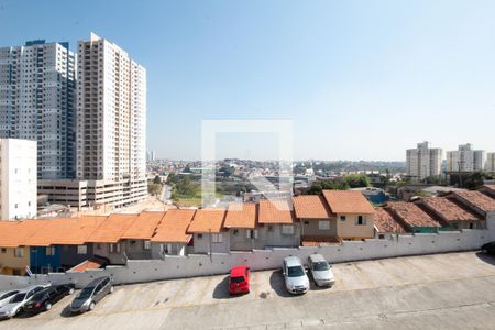 Vista da Sala de apartamento para alugar com 3 quartos, 63m² em São Pedro, Osasco
