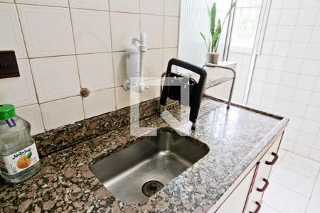 Apartamento para alugar com 60m², 2 quartos e 1 vagaCozinha
