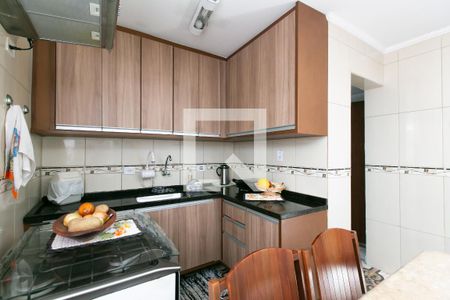 Casa à venda com 146m², 2 quartos e 4 vagas Casa à venda com 146m², 2 quartos e 4 vagasCozinha - Armários