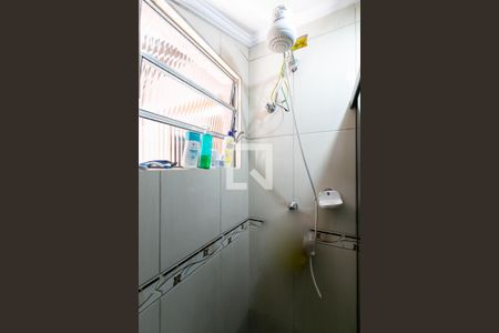 Casa à venda com 146m², 2 quartos e 4 vagas Casa à venda com 146m², 2 quartos e 4 vagasChuveiro