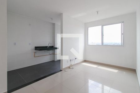 Sala de apartamento para alugar com 2 quartos, 44m² em Parque São Vicente, Mauá