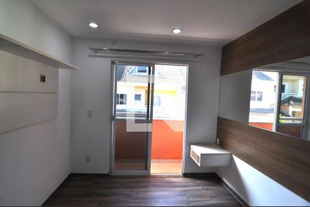 Casa de condomínio à venda com 209m², 4 quartos e 3 vagasSuíte 2