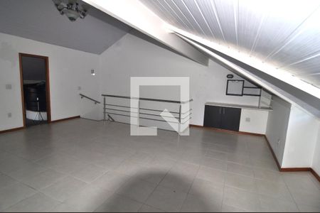 Casa de condomínio à venda com 209m², 4 quartos e 3 vagasSala 2 