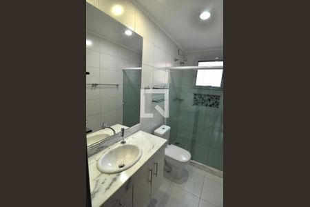 Casa de condomínio à venda com 209m², 4 quartos e 3 vagasBanheiro da Suíte 2