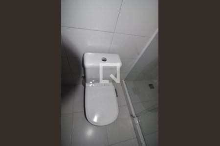 Casa de condomínio à venda com 209m², 4 quartos e 3 vagasBanheiro 2 