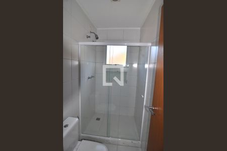 Casa de condomínio à venda com 209m², 4 quartos e 3 vagasBanheiro 