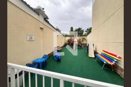 Casa de condomínio à venda com 209m², 4 quartos e 3 vagasÁrea comum - Playground