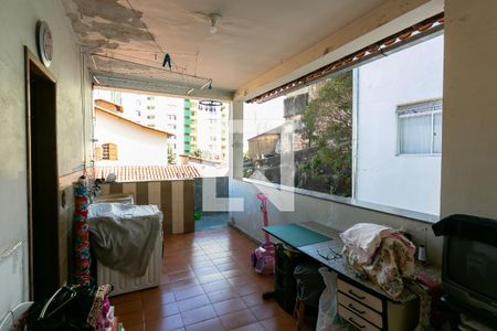 Casa à venda com 200m², 3 quartos e 2 vagasÁrea de Serviço