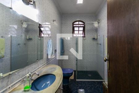 Banheiro de casa à venda com 3 quartos, 200m² em Santa Efigênia, Belo Horizonte