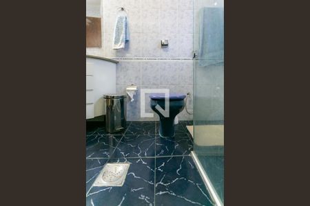 Casa à venda com 200m², 3 quartos e 2 vagasBanheiro