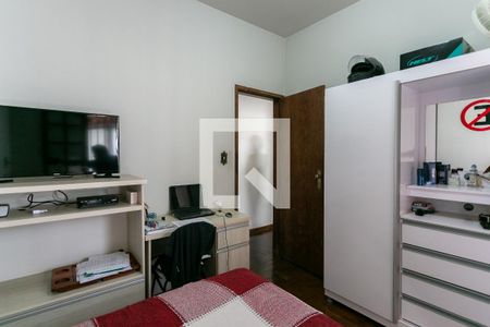 Casa à venda com 200m², 3 quartos e 2 vagasQuarto 2